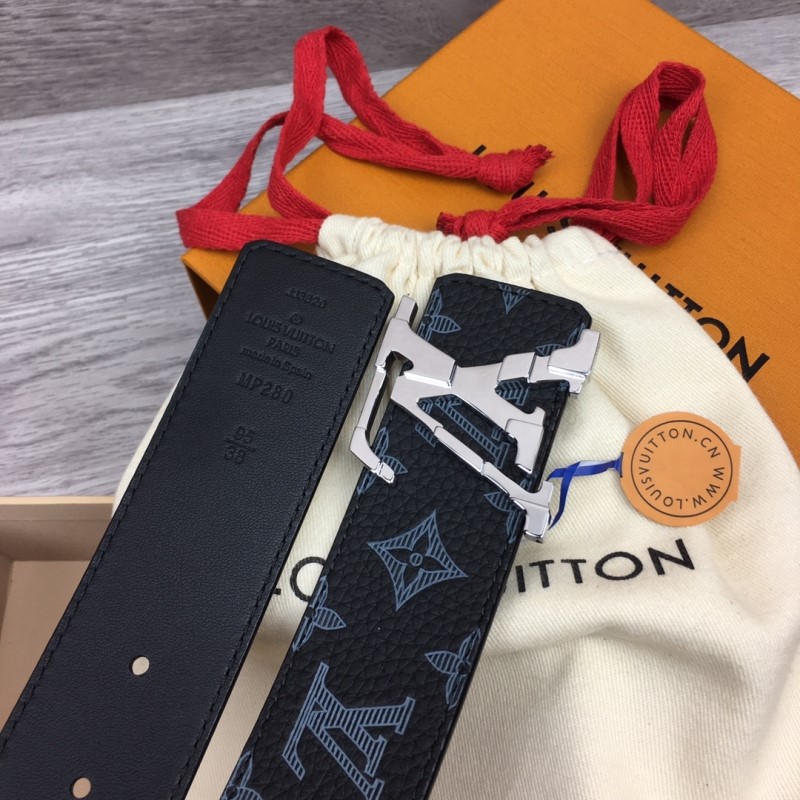 l0vis Vvtt0n belts